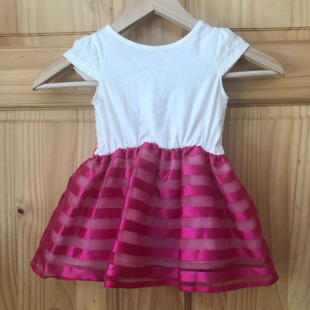 Children’s Place eyelet & mesh dress 18-24 mo. - Picture 4 of 7